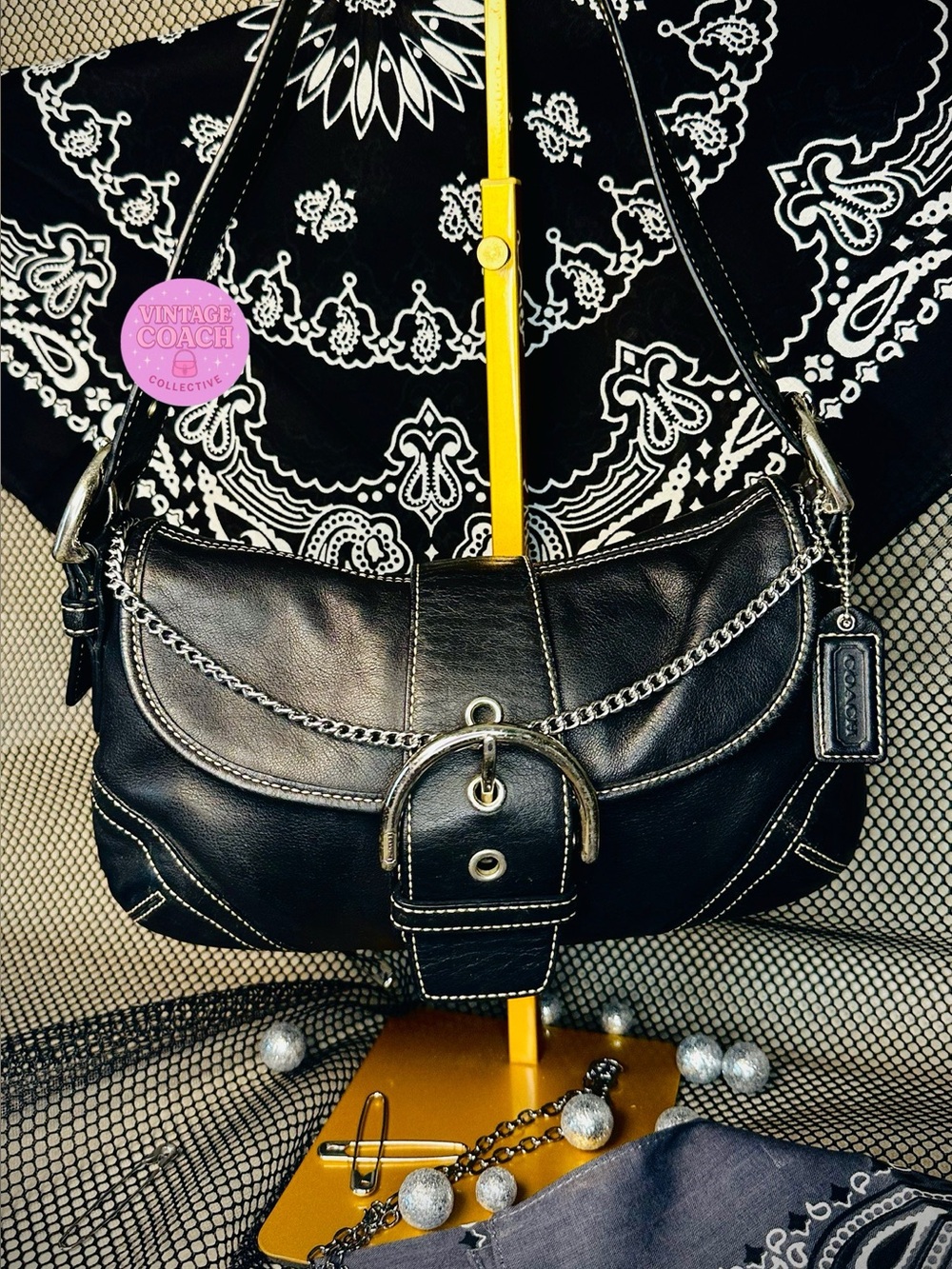Mini black leather coach soho - monogram interior
